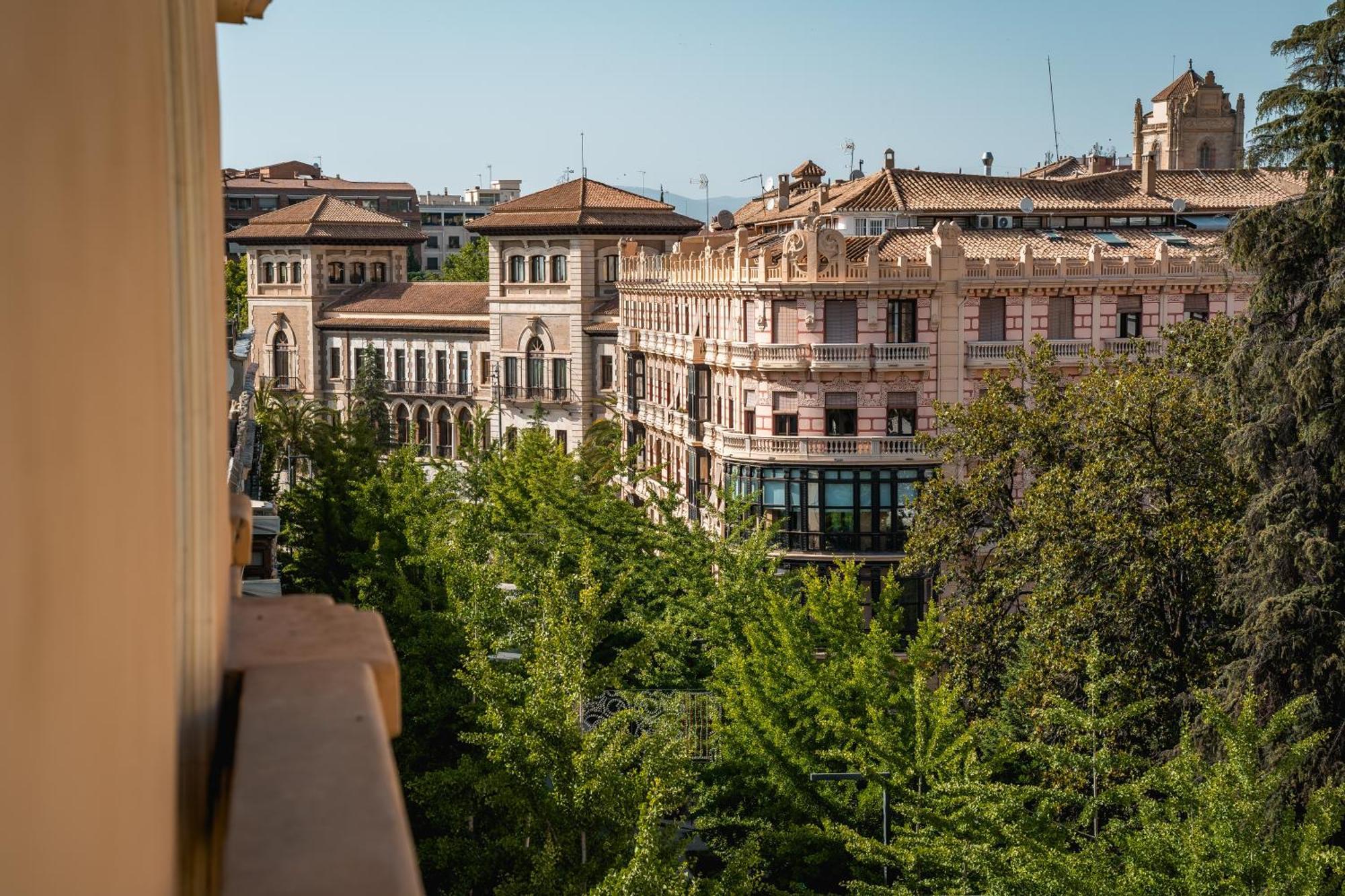 Alisios Gran Via - Toque Nazari Apartment Granada Luaran gambar